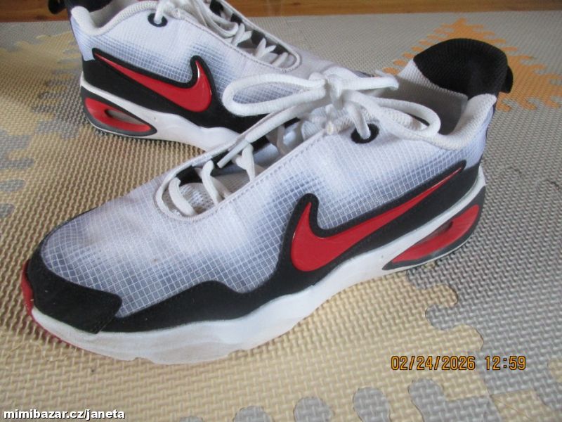 Sportovní boty Nike