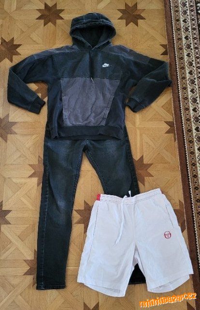 Balíček oblečení pro chlapce S/M