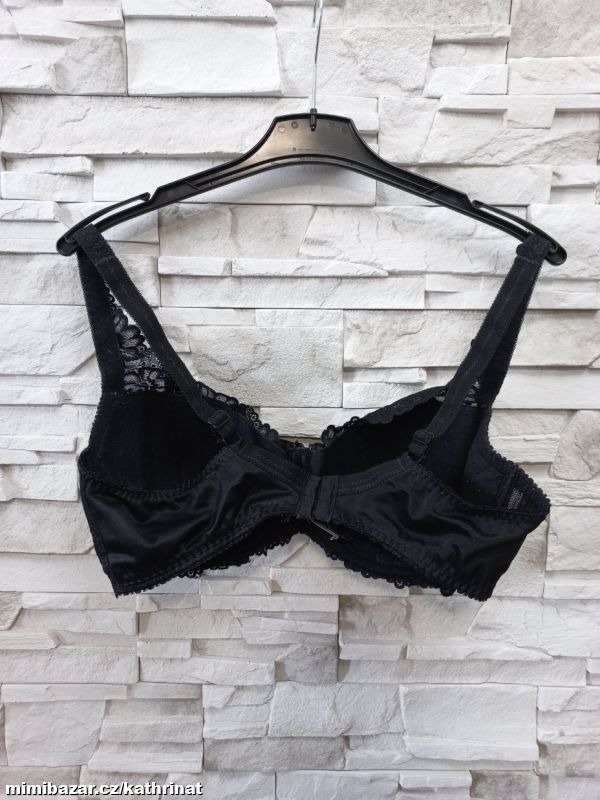 Krajková podprsenka MAT Lingerie, vel. 85F