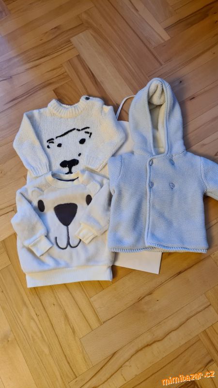 Bunda a dva svetry