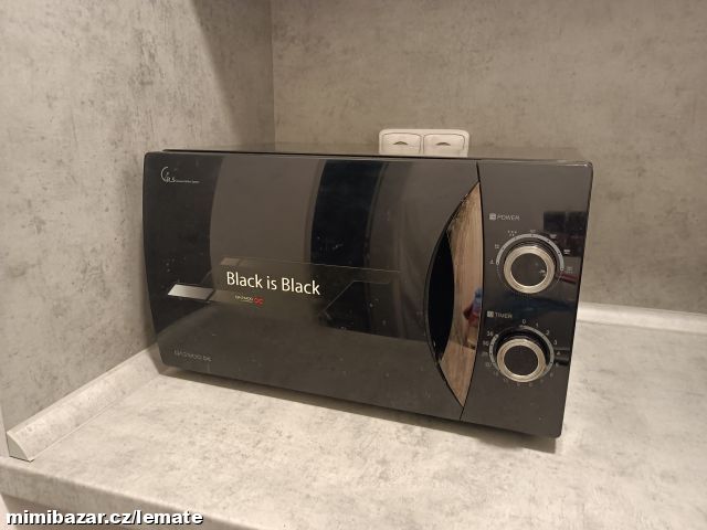 Mikrovlnná trouba Daewoo * v elegantní černé barvě