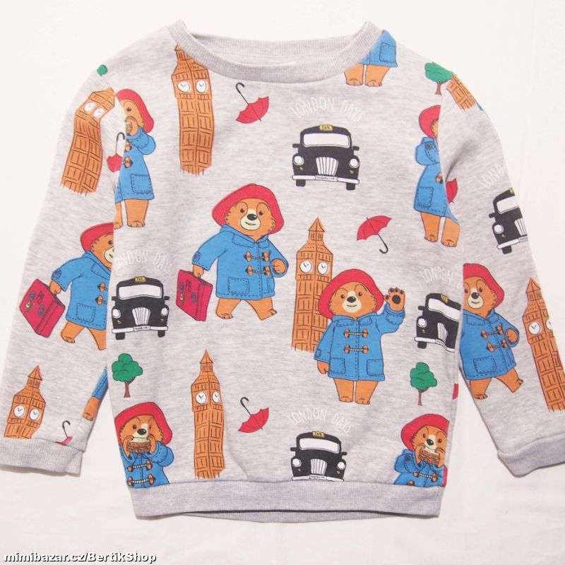 B81. Mikina s obrázky