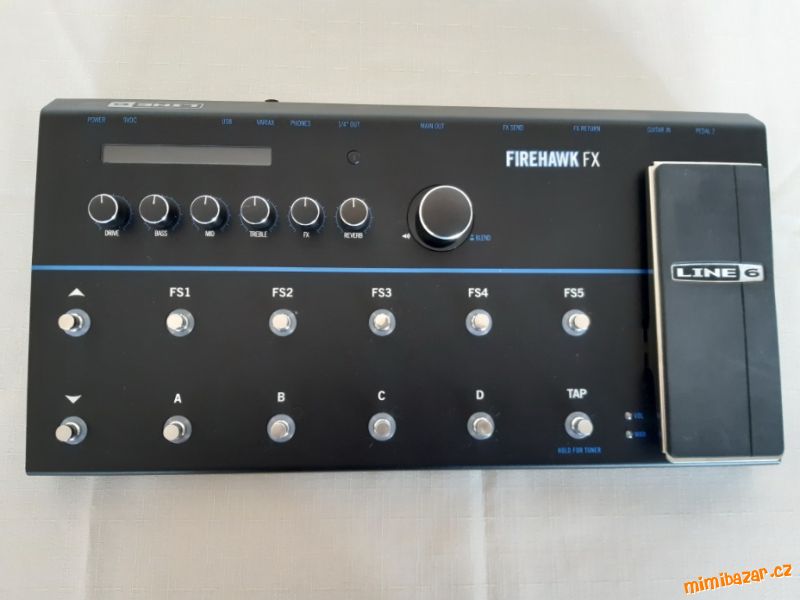 Kytarový multiefekt - LINE 6 FIREHAWK FX