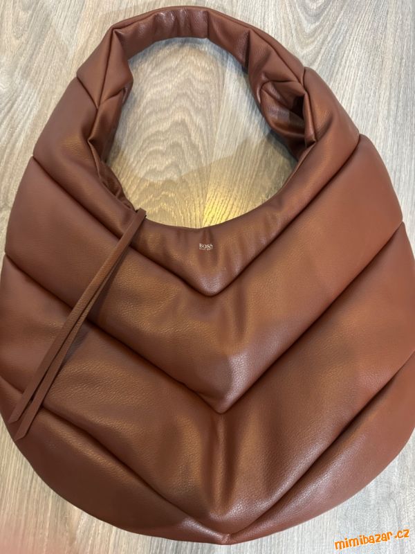 Kabelka Hugo Boss