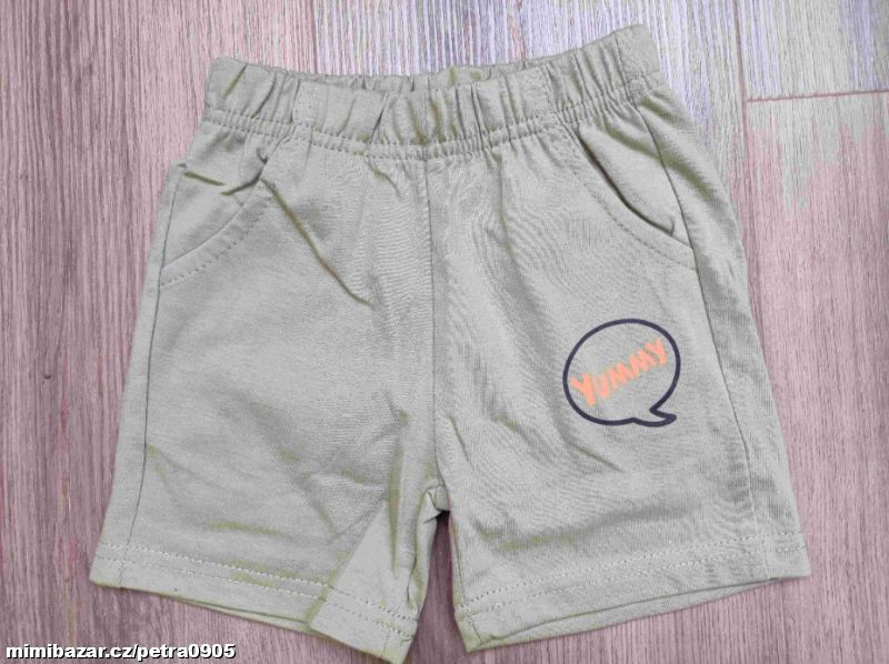 Chlapecké kraťasy vel. 104