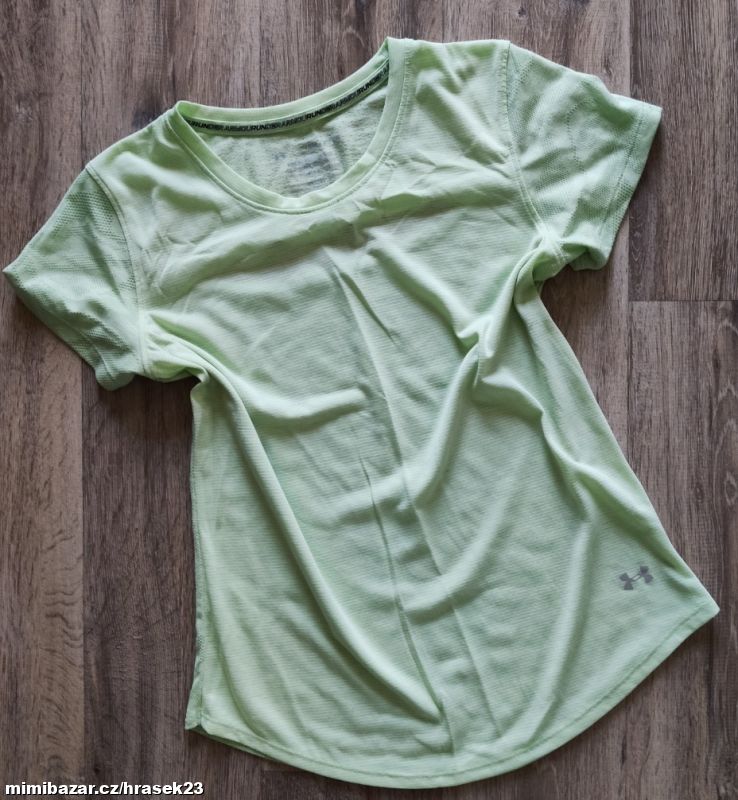 MINT FUNKČNÍ TRIKO UNDER ARMOUR 38/40
