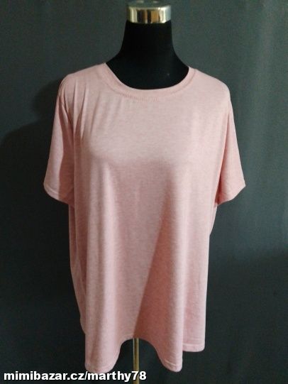 *** KRÁSNÉ DÁMSKÉ TRIKO BEZ VZORU, VEL.XXL ***