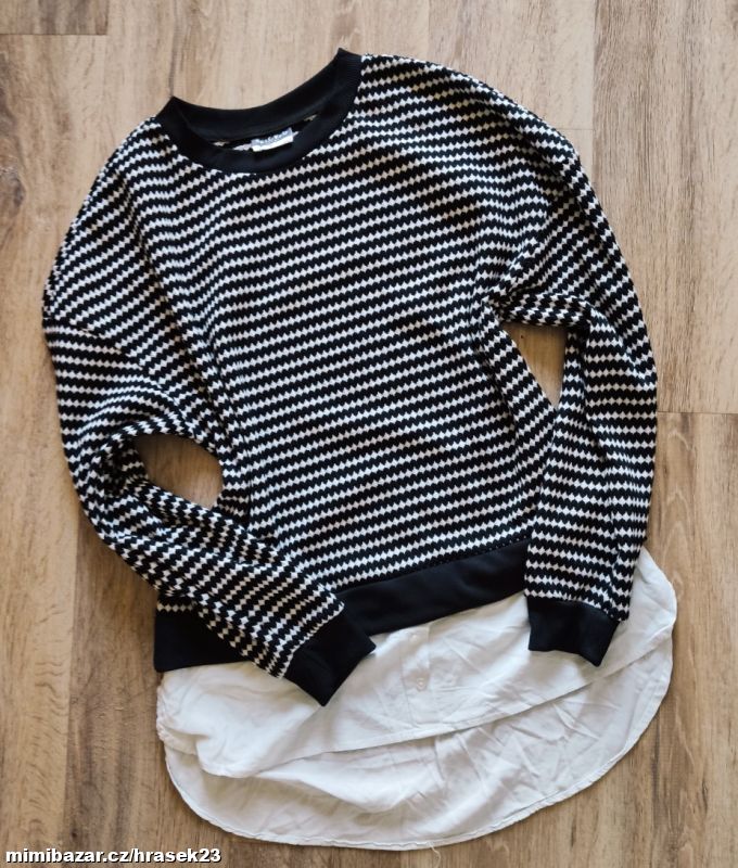 MODNÍ MIKINA S VSADKOU 40