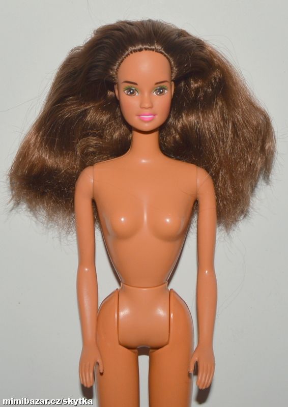  + + + PANENKA BARBIE DRESS´N FUN TERESA + + + 