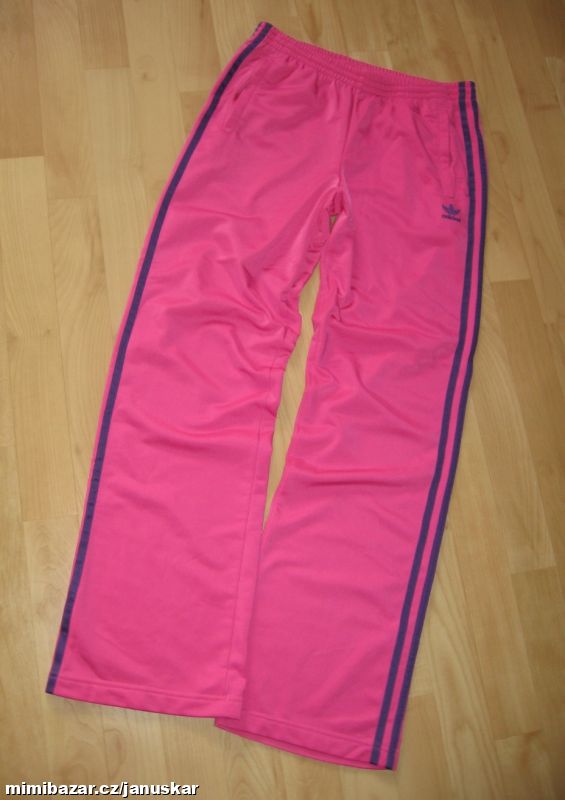 Dívčí sportovní kalhoty / tepláky Adidas růžové