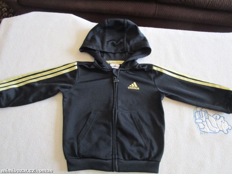 Černá sportovní bunda Adidas s kapucí