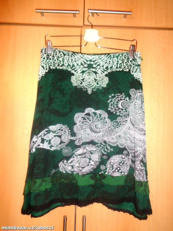 Lahvově zelená bavlněná sukně Desigual