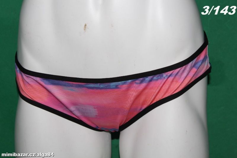 PLAVKY SPODNÍ DÍL-3/143