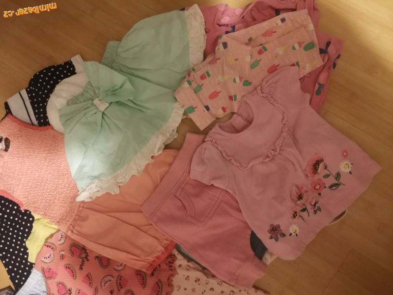 Hromádka mimi věcí-holčička