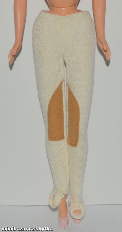  + + + OBLEČENÍ PRO PANENKU BARBIE + + + 