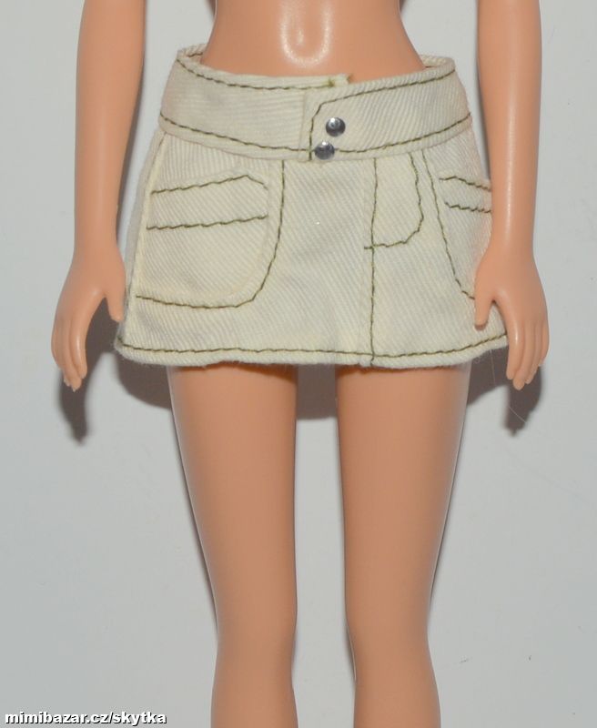 + + + OBLEČENÍ PRO PANENKU BARBIE + + + 