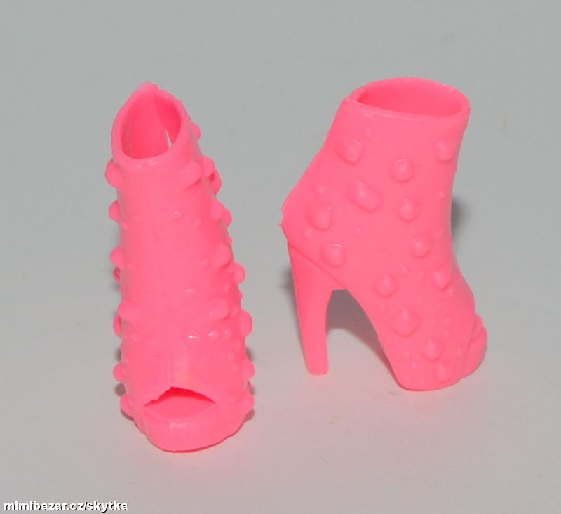  + + + BOTY PRO PANENKU BARBIE + + + 