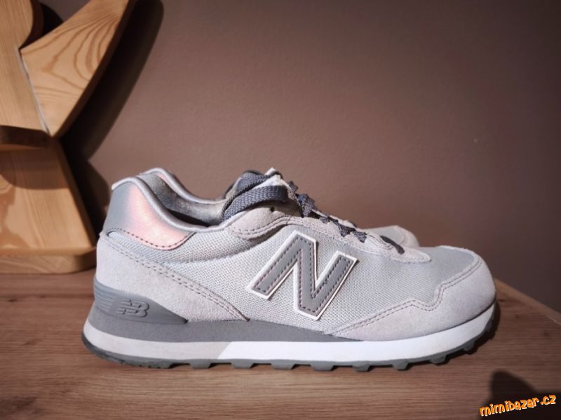 Dámské boty New Balance 515