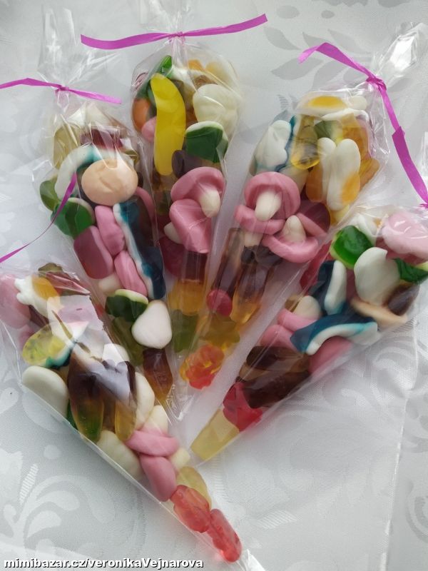 Želé bonbóny mix kornoutek