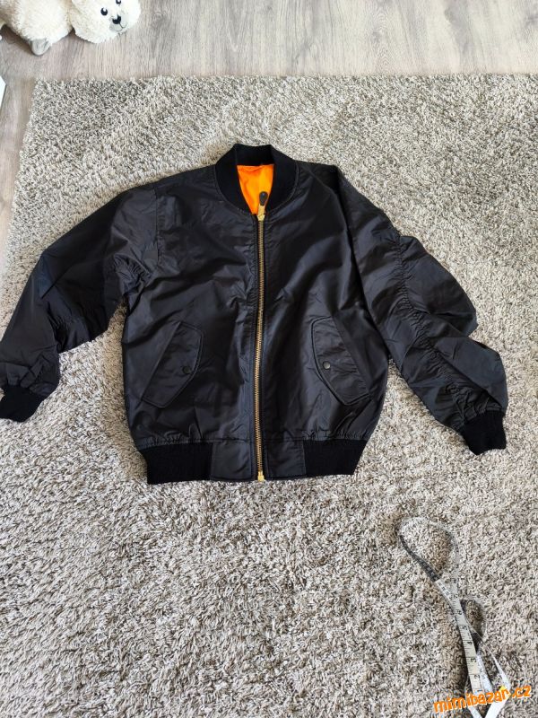 Jarní bomber