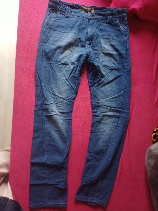 Jeans kalhoty 34