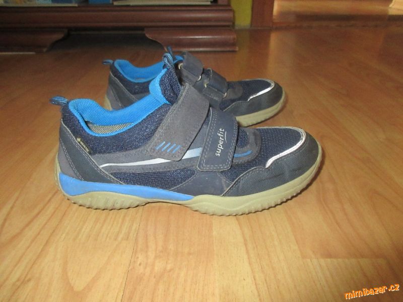 botasky tenisky s goretexem