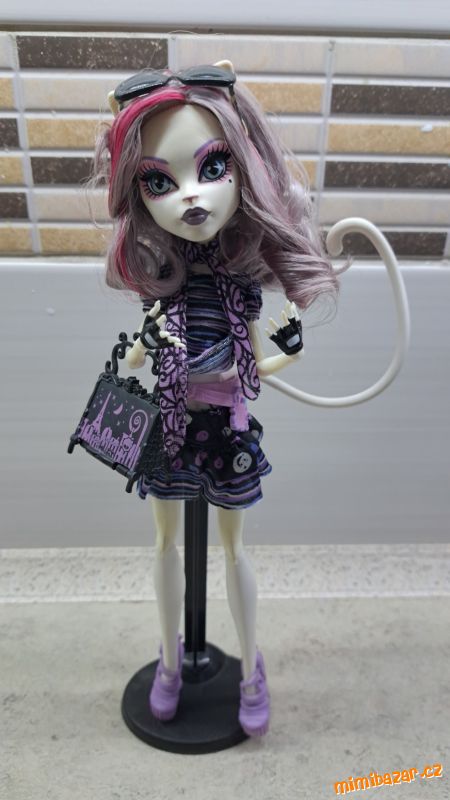 Monster High Catrine DeMew Scaris