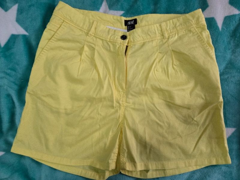 Prodám nové dáms.kraťasy z.H&M v.36/38