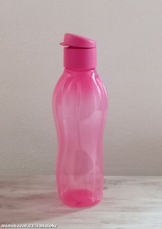 Voděnka 750 ml s pítkem růžová