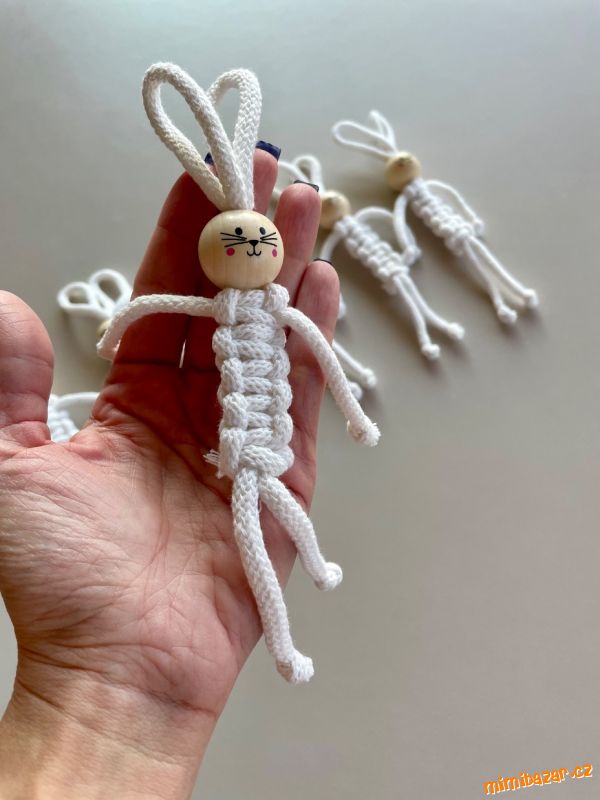 Malí velikonoční zajíčci