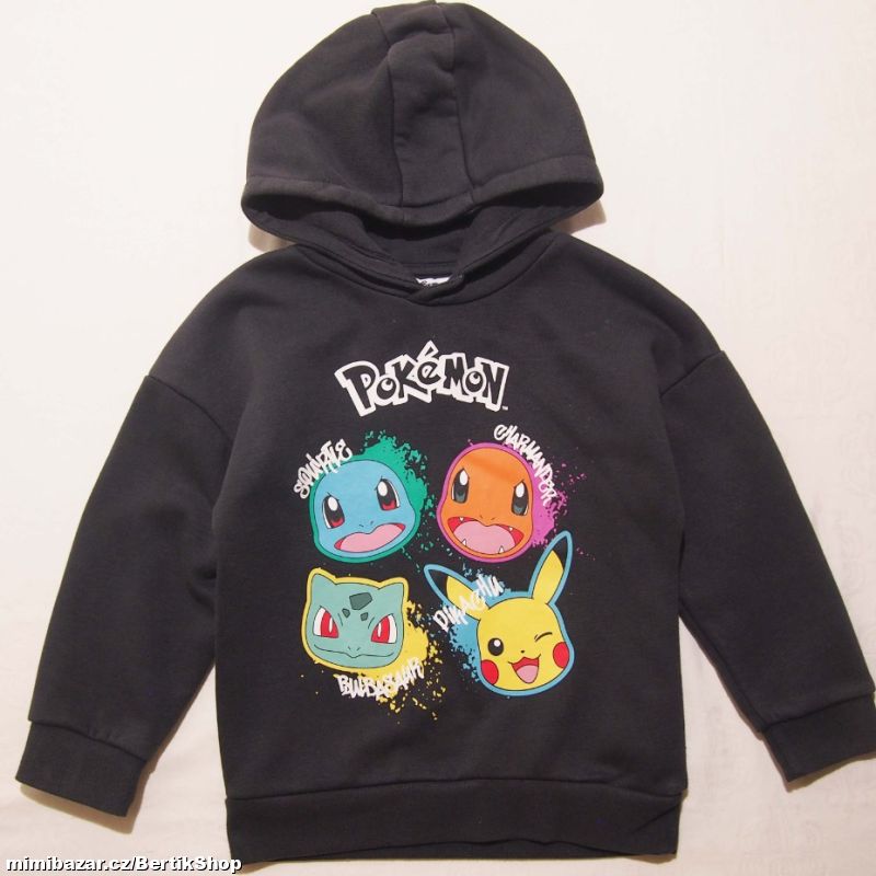 B429. Mikina s pokémony