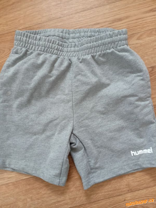 Kraťasy hummel