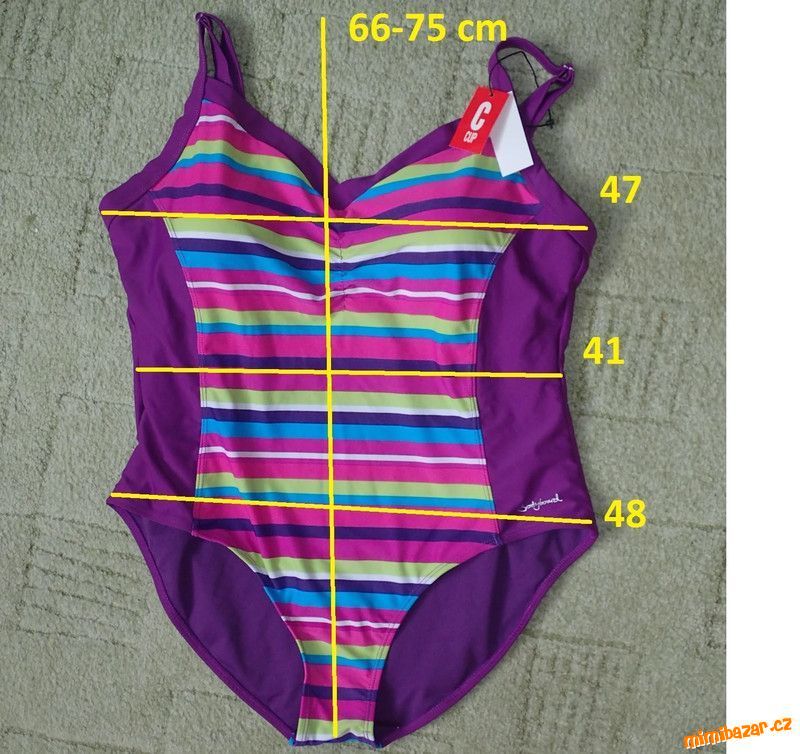 S VISAČKOU plavky vel.50 jsou menší měřte