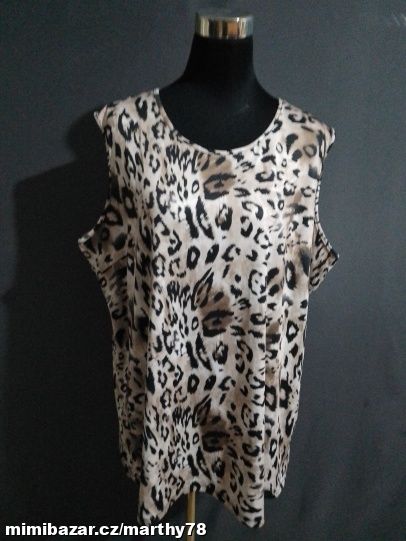 *** KRÁSNÝ DÁMSKÝ VZOROVANÝ TOPÍK, VEL.XXXL ***