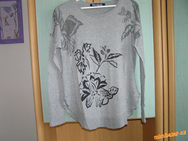 ☼☼☼ DÁMSKÉ TRIČKO DESIGUAL ☼☼☼