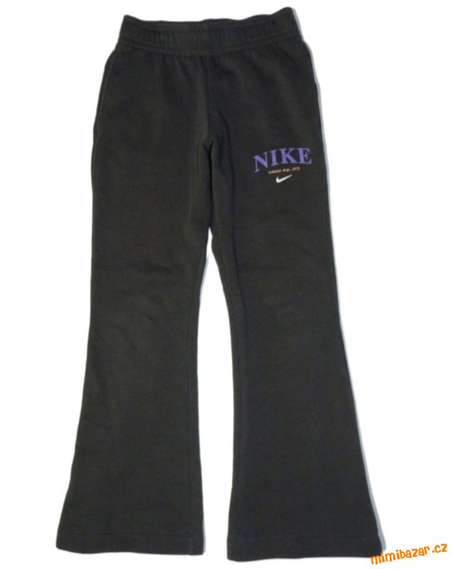 Nike tepláky vel. 128