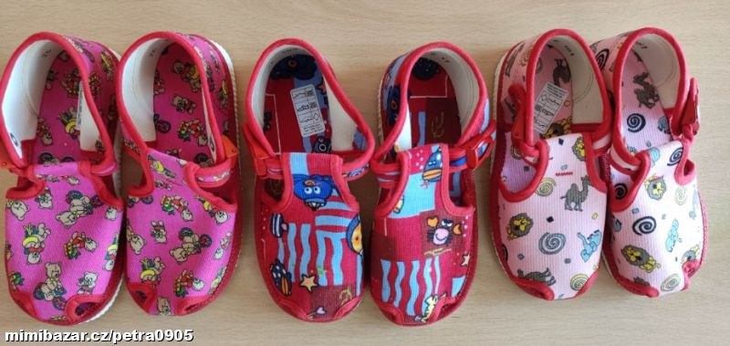 Dětské bačkory HP Čechtín 24, 5