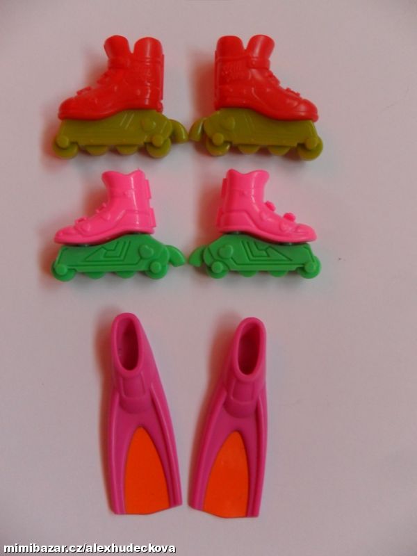 BRUSLE/PLOUTVE PRO PANENKU BARBIE , STEFI