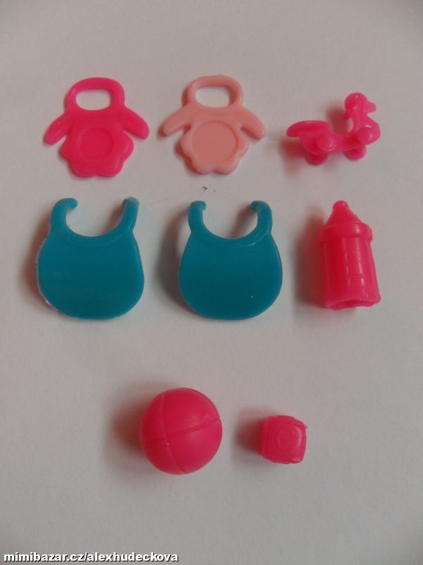 DOPLNĚK PRO MIMINKA PANENKY BARBIE , STEFI
