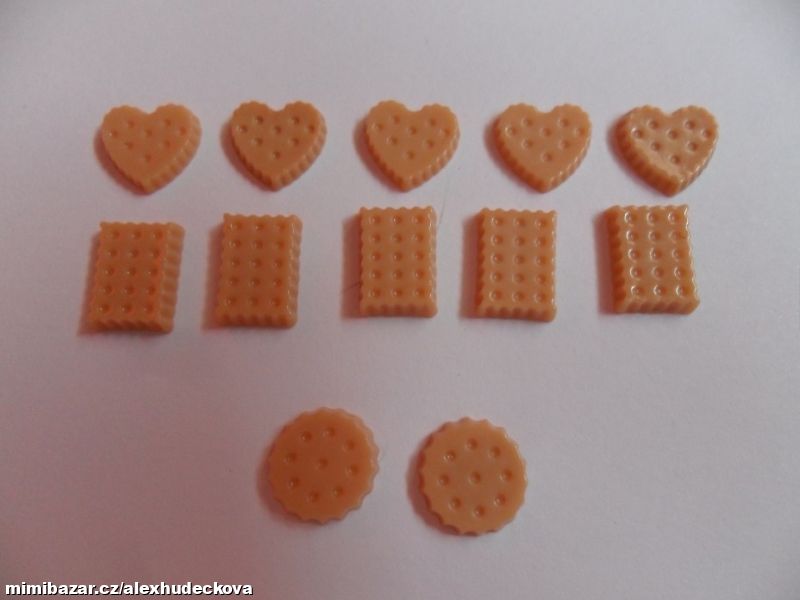 SUŠENKY PRO PANENKU BARBIE , SHELLY