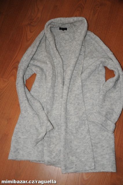 NÁDHERNÝ LUXUS.MĚKOUČKÝ KABÁTKOVÝ KARDIGÁN L-XL
