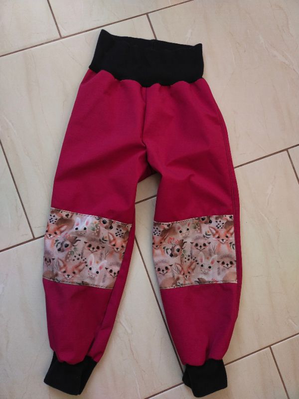 Jarní letní softshellové kalhoty - zvířátka 98/104