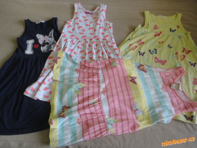V top stavu šaty Hm, YOUNG vel. 6-8 let, kus od