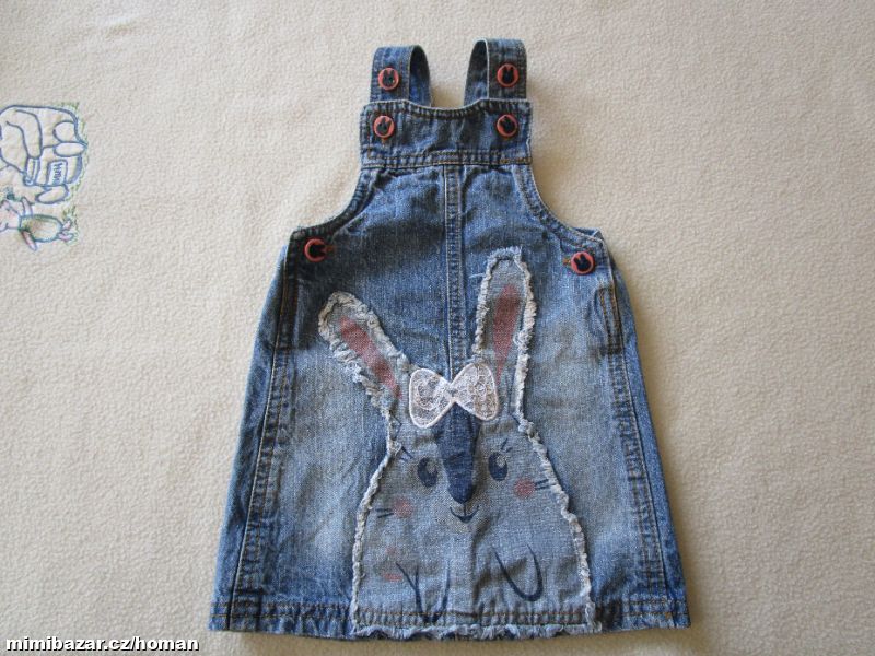 Velmi pěkné riflové šatečky, jako nové