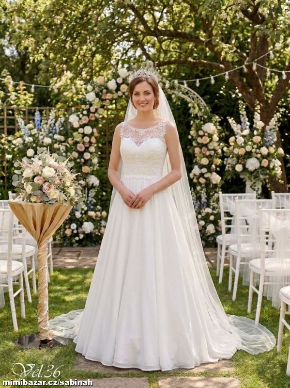 JEMNÉ SVATEBNÍ ŠATY + DLOUHÝ ZÁVOJ