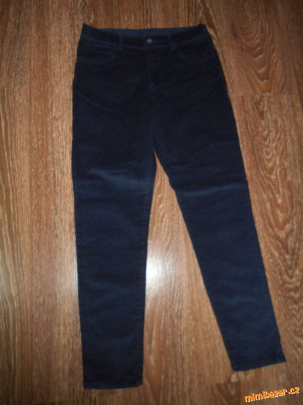 temně modré manžestrové společenské kalhoty F&F 16