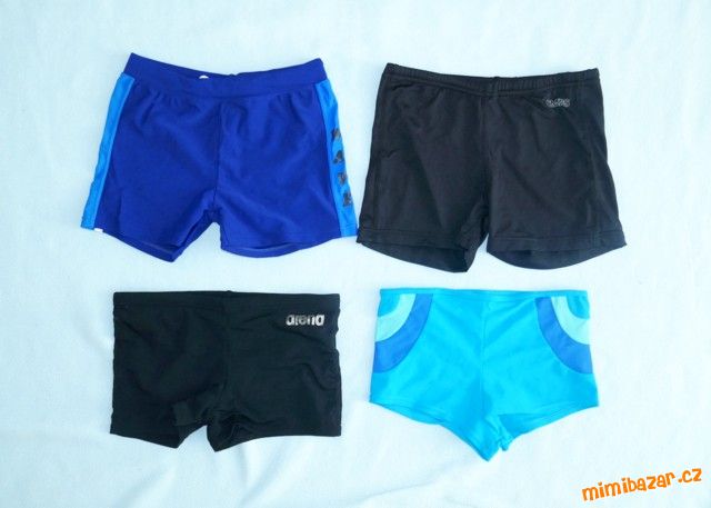 4 plavky/boxerky, vel. 146-158