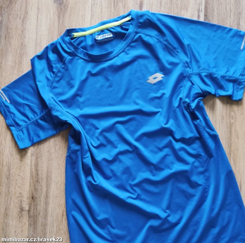FUNKČNÍ TRIKO UMBRO M