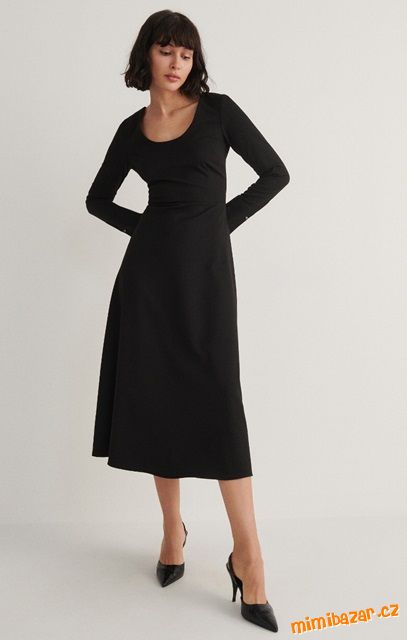 Midi šaty