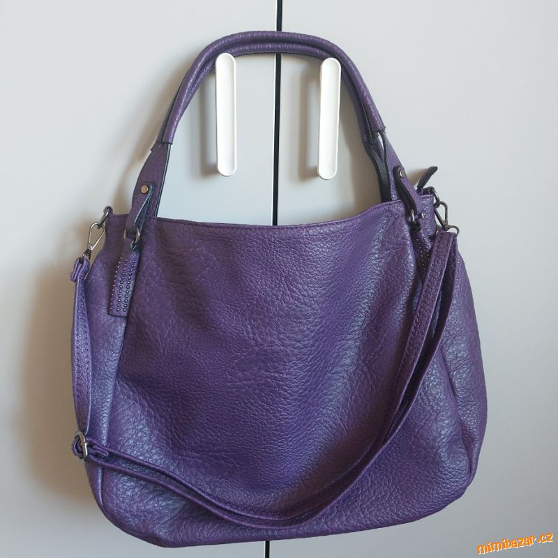 N.O.V.Á PROSTORNÁ KABELKA